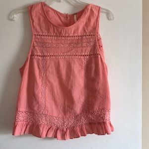 Cute summer top!